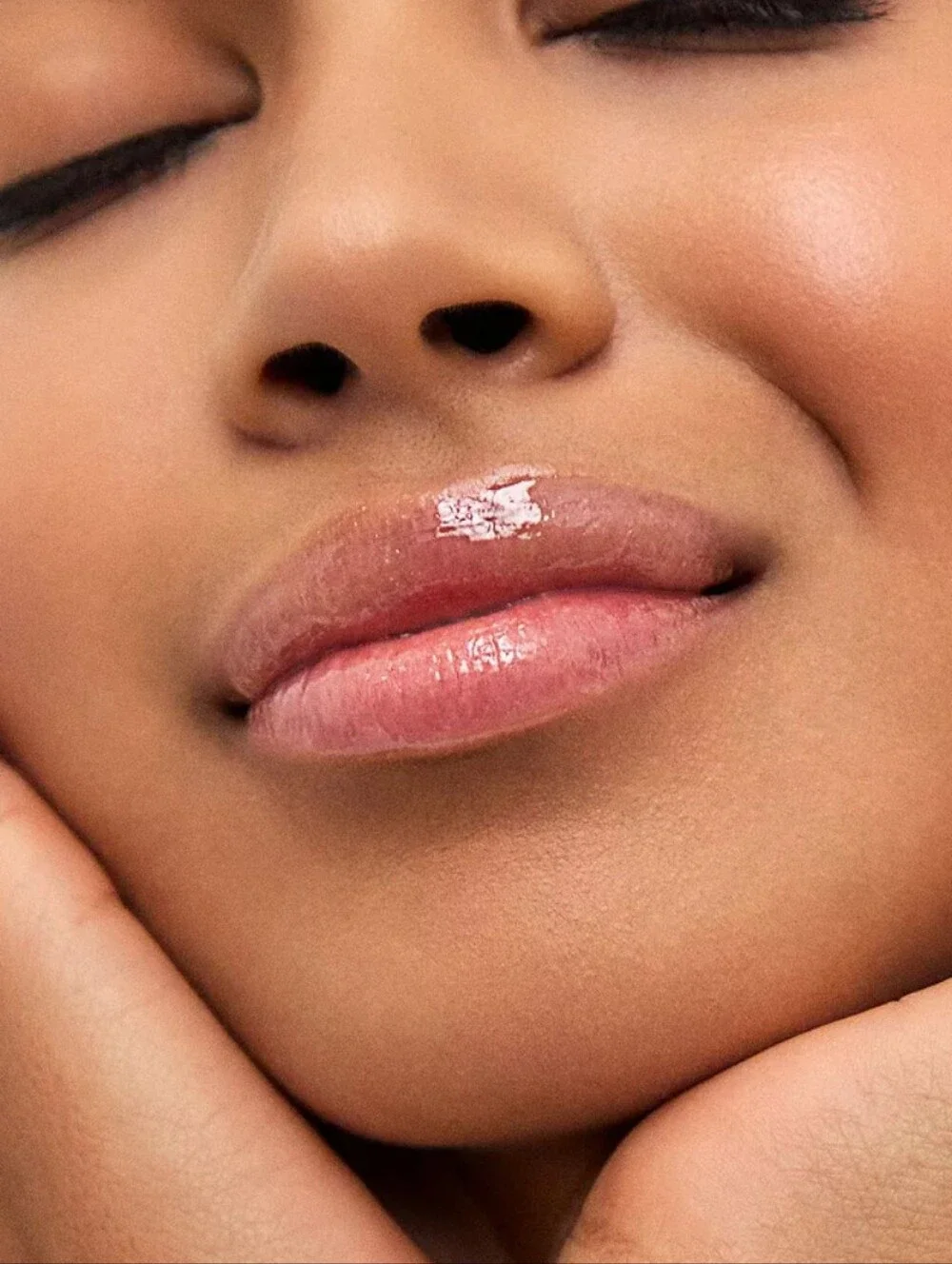 Revolution hydrating lip